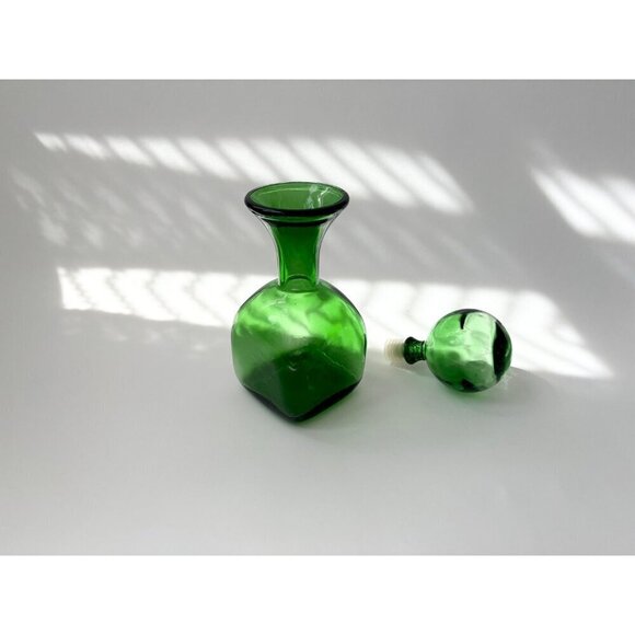 Vintage Midcentury modern Empoli Glass Square Decanter w/ Stopper - Picture 7 of 10